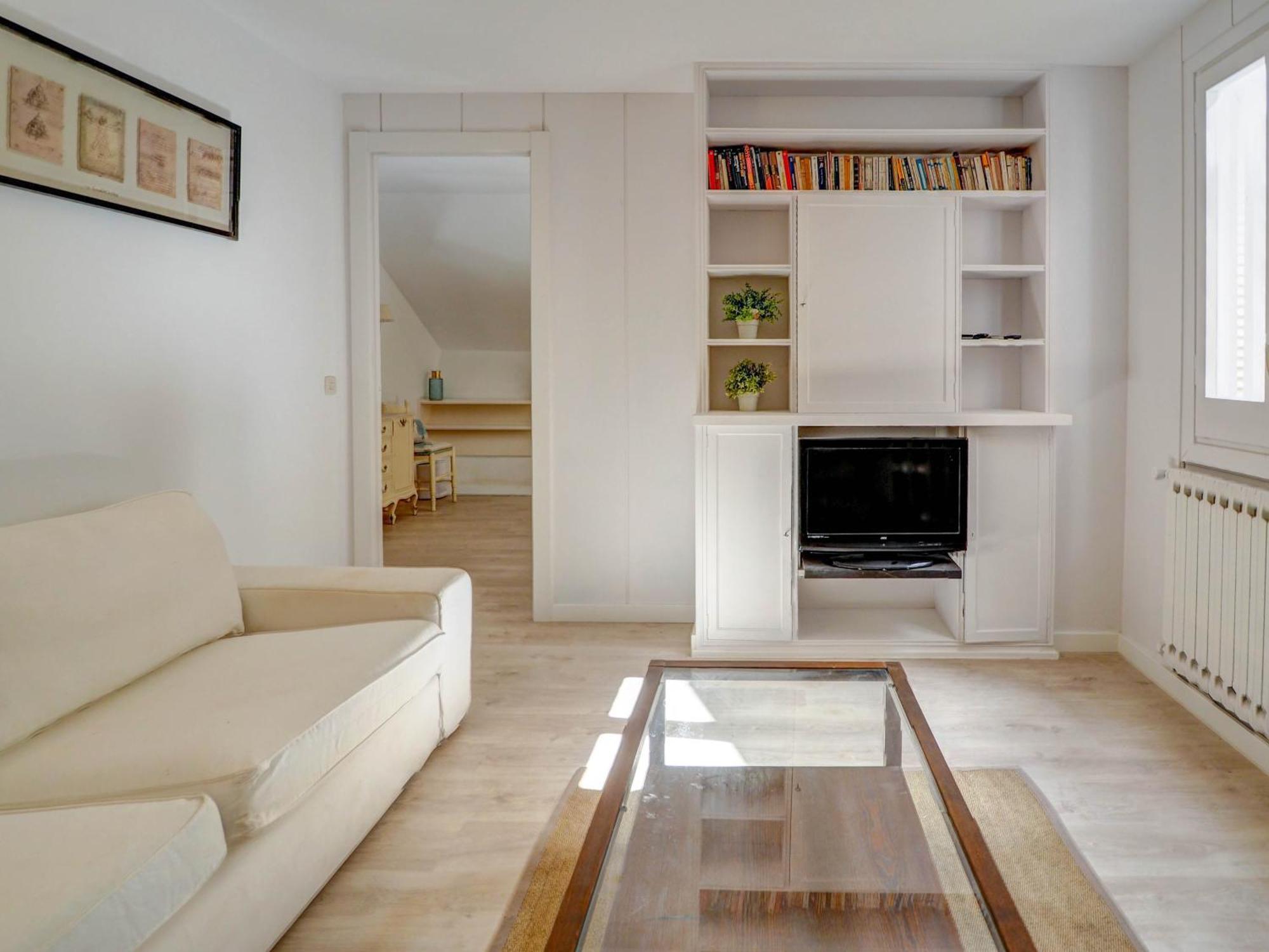 Clarimar Duplex By Hello Homes 锡切斯 外观 照片